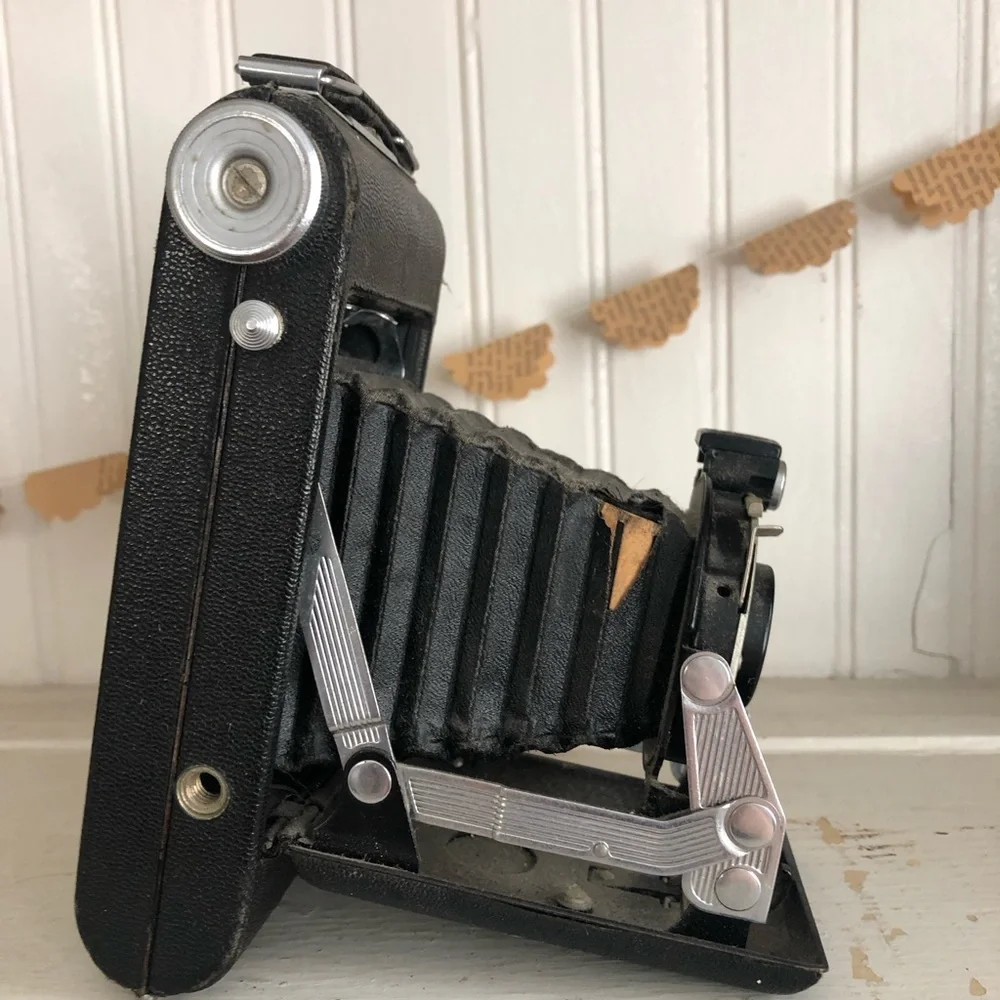 Vintage Folding Camera with Kodet Lens - Black